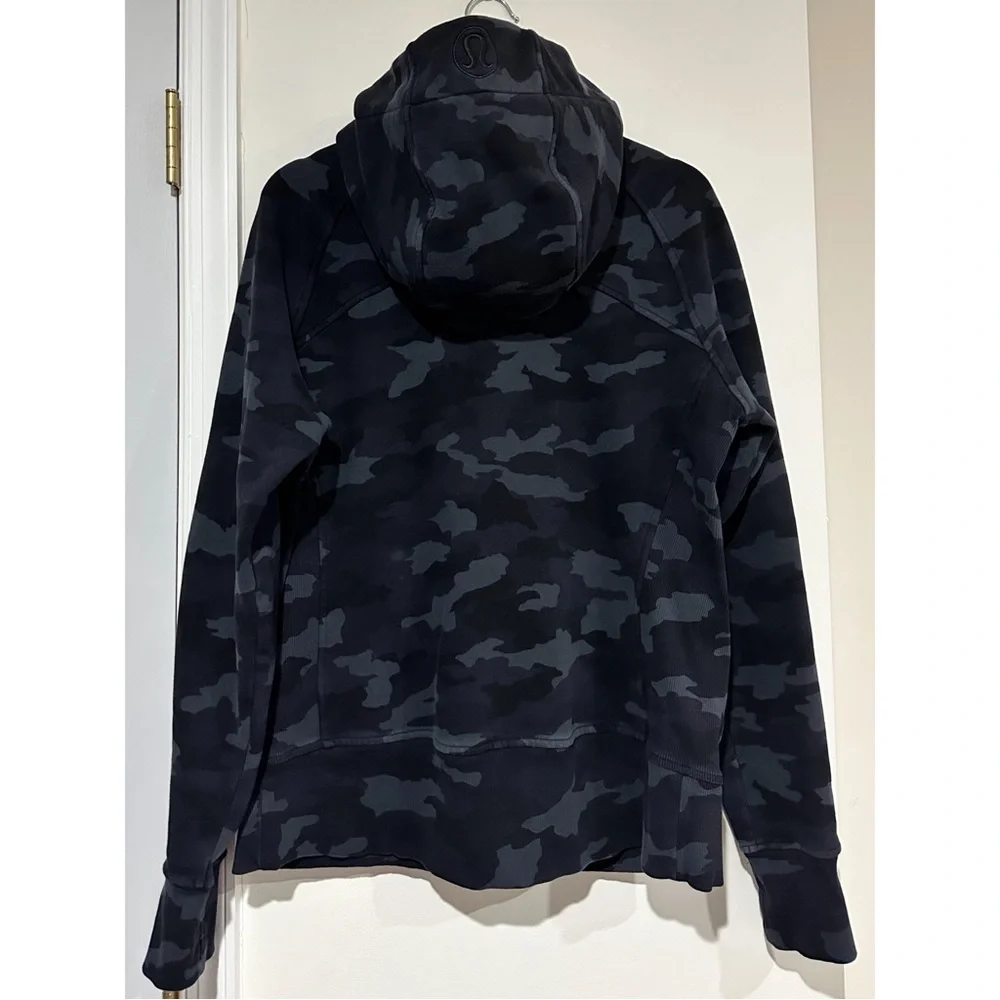 Lululemon Scuba Hoodie Light Cotton Camo Fleece Size 14 - Picture 7 of 9